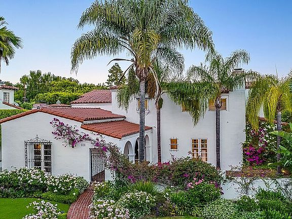2nd image of 630 N Alta Dr