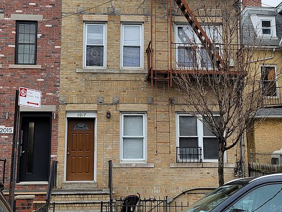 3rd image of 2017 Homecrest Ave APT 1