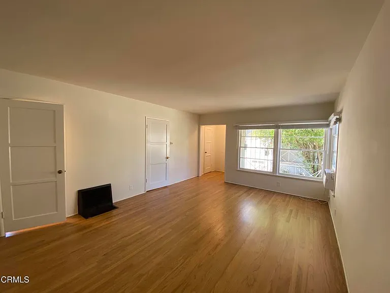 2448 E Washington Blvd — Photo 5