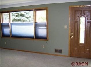 1608 S 3rd St, Saint Peter, MN 56082