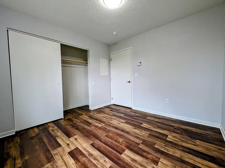 408 E 15th St #107 — Photo 12