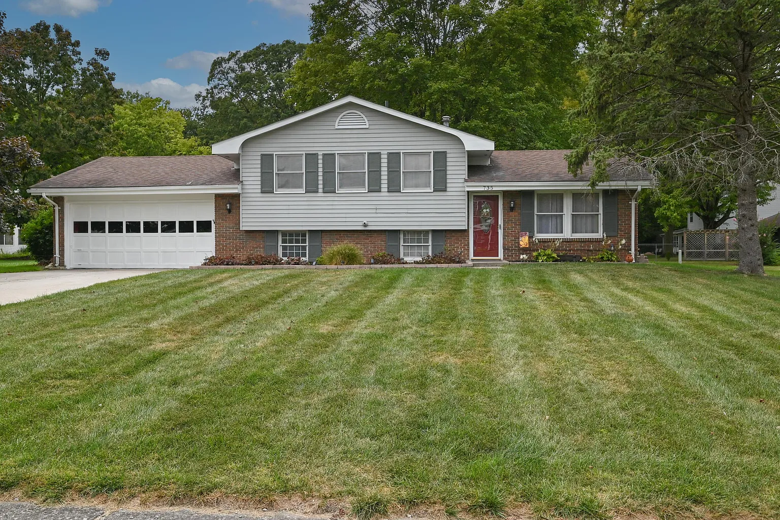 735 Loire Valley Dr photo 1
