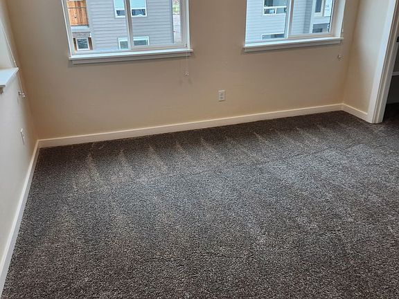 4th image of 707 S Black Ave #C