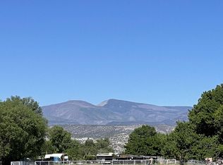 1239 Naranjo Ln, Espanola, NM 87532