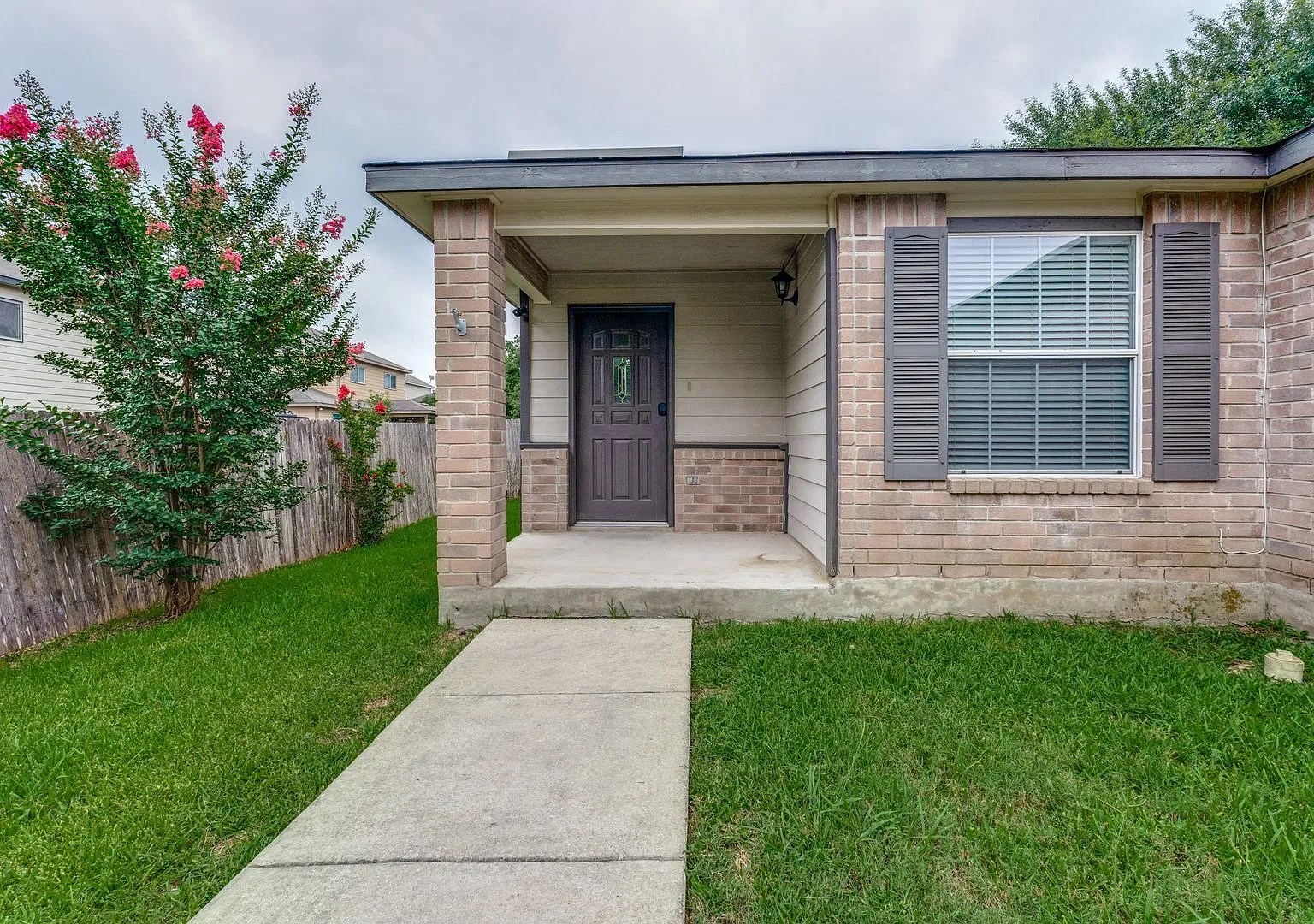 Single-Story 3-Bedroom In Cibolo — Photo 1