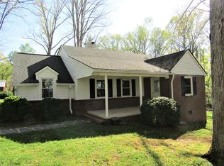 601 Legrande Ave, Charlotte Court House, VA 23923