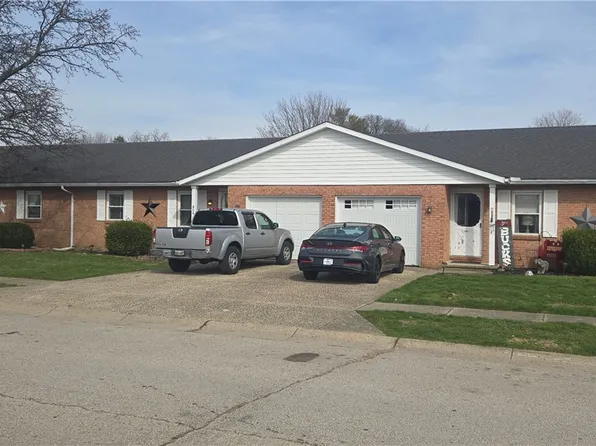 456 Meadowlark Ln, Eaton, OH 45320