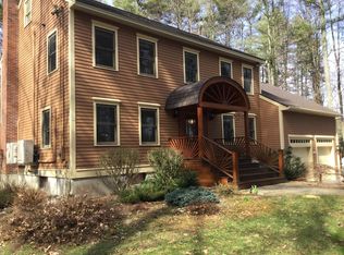 565 Pleasant St, Dunstable, MA 01827