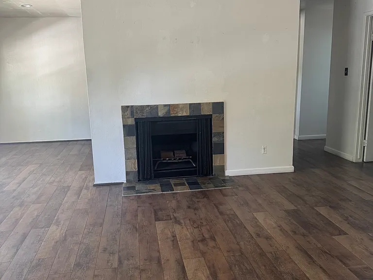 9025 Alcosta Blvd — Photo 8