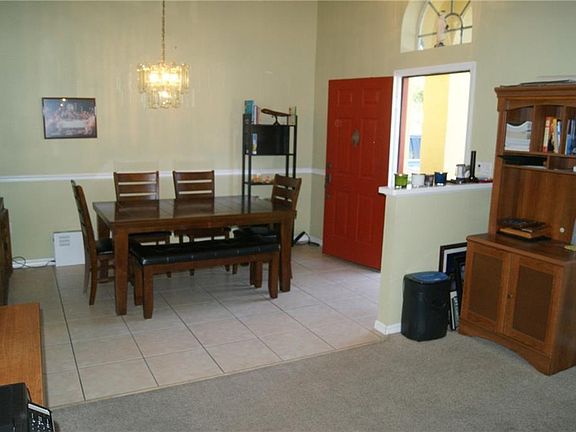 4th image of 3037 Castle Rock Cir