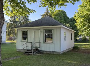 211 E Avenue A, Newberry, MI 49868