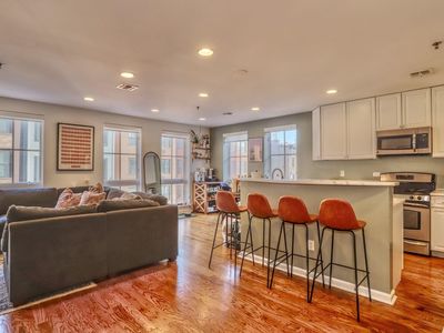 659 1st St APT 406, Hoboken, NJ, 07030