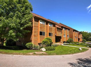 6721 Boca Vista Dr NE UNIT 101, Rockford, MI 49341