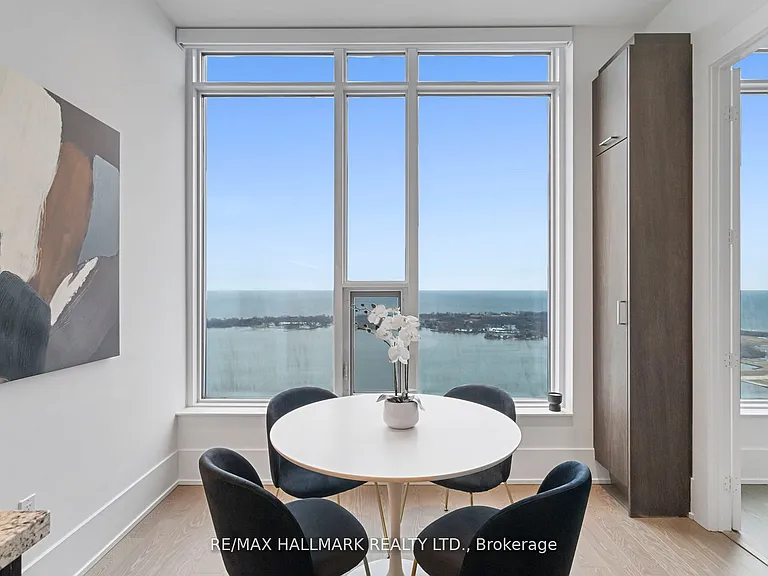 10 York St #6805 — Photo 28