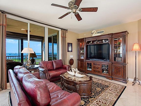 5th image of 23650 Via Veneto Blvd Penthouse 2001