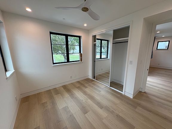 4th image of 312 Saint Andrews Rd APT B