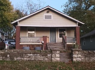 1807 S Overton Ave, Independence, MO 64052