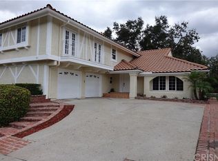 701 Whispering Oaks Pl, Thousand Oaks, CA 91320