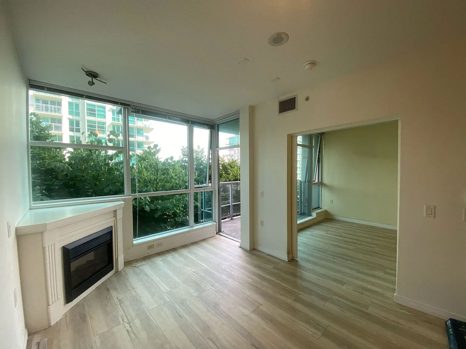 168 Esplanade E #505 photo 1
