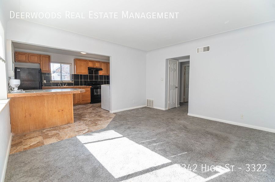 1st image of 3342 N High St #3322