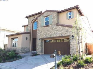 61 Country Club Dr, Hayward, CA 94542