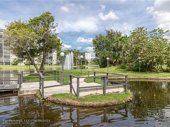 3rd image of 2302 S Cypress Bend Dr APT 410