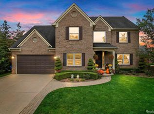 1290 Loon Rdg, Commerce Township, MI 48390