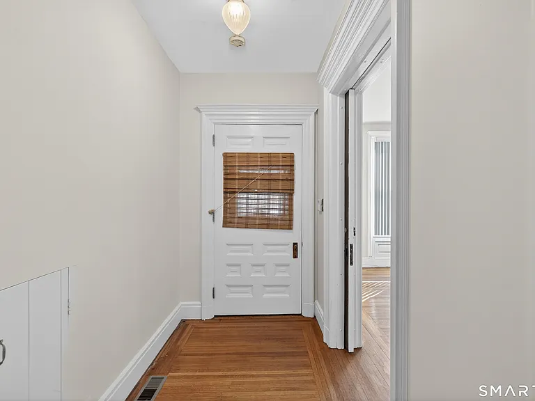 339 Willow St #1 — Photo 24