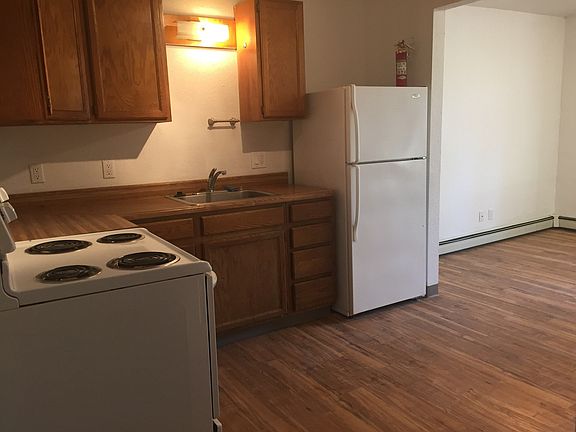 3rd image of 1782 Army Rd APT 10