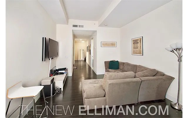 Sold by Douglas Elliman | media 20