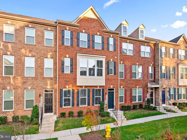 3755 Charterhouse Aly, Waldorf, MD 20603