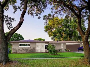 1646 Woodridge Dr, Clearwater, FL 33756