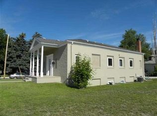 220 5th Ave NW APT A, Minot, ND 58703