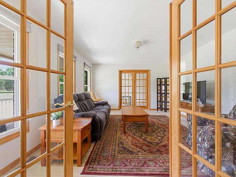 5700 W M 36 — Photo 9