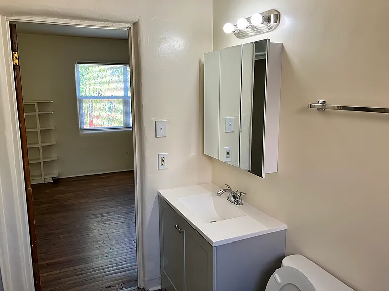 1913 Gold Ave SE #2 — Photo 24