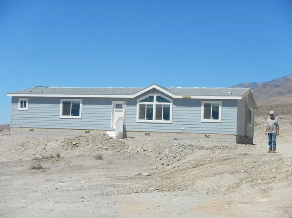 65 Redwood Dr, White Mountain Estates, CA 93514