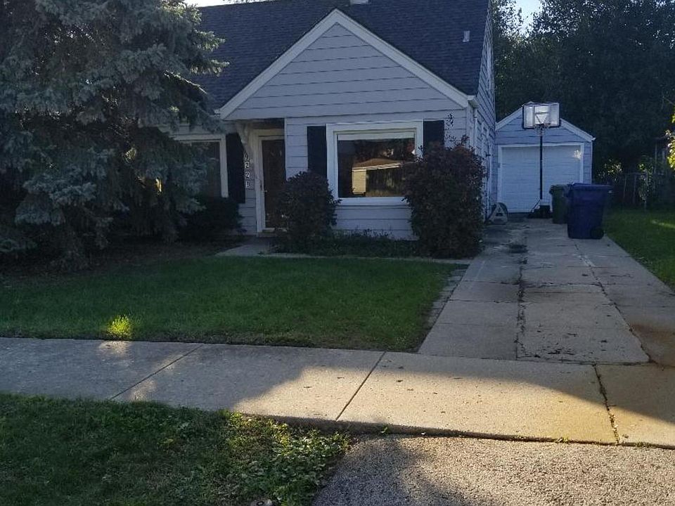 1st image of 9220 S Sproat Ave