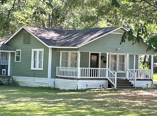 231 Blake Rd, Lufkin, TX 75901