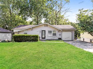 6303 N Bellefontaine Ave, Gladstone, MO 64119