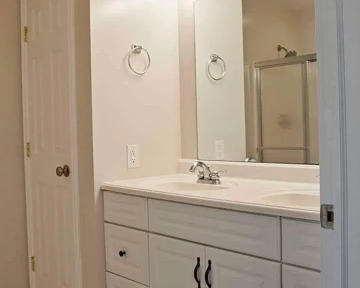 4 Shirley Dr — Photo 12