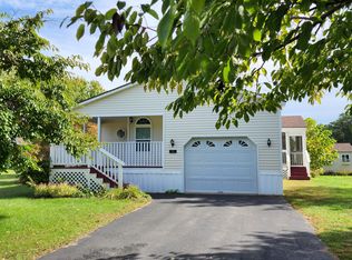 10 Windsor Dr, Alfred, ME 04002