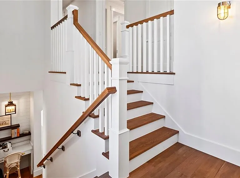 844 8th St S — Photo 13