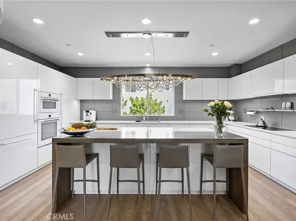 745 Beacon, Irvine, CA 92618