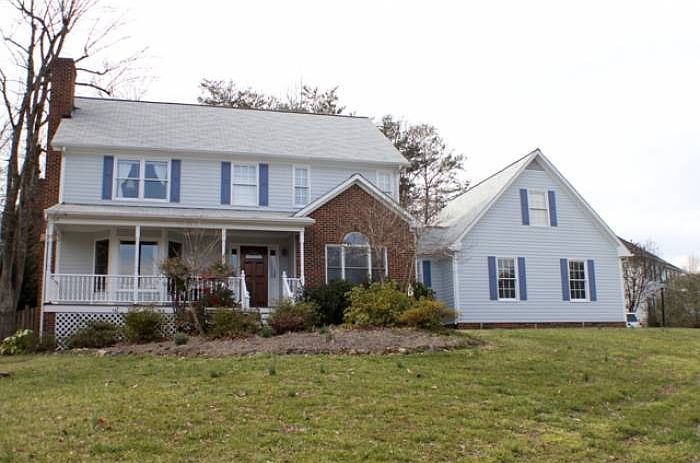 1st image of 701 Brookfield Dr