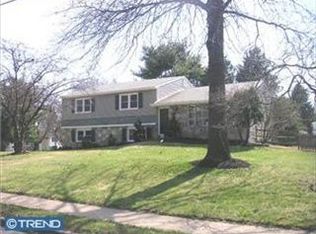 36 Red Lion Rd, Huntingdon Valley, PA 19006