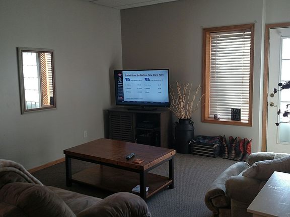 3rd image of 401 N Marshall St