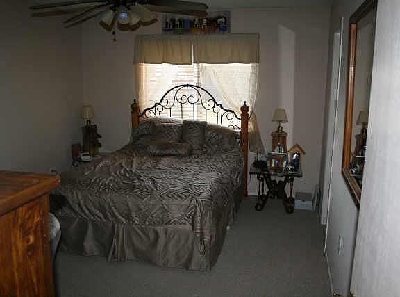 3rd image of 1449 Kingston Dr