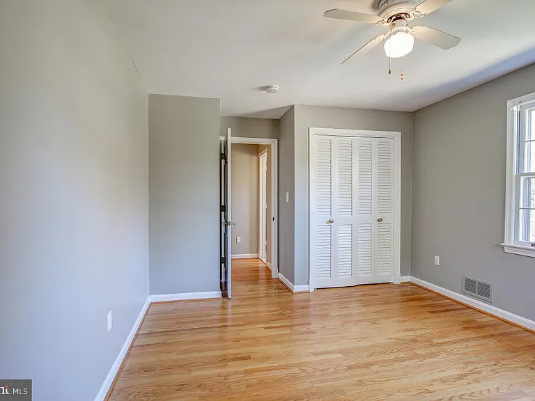 5600 Beam Ct — Photo 24