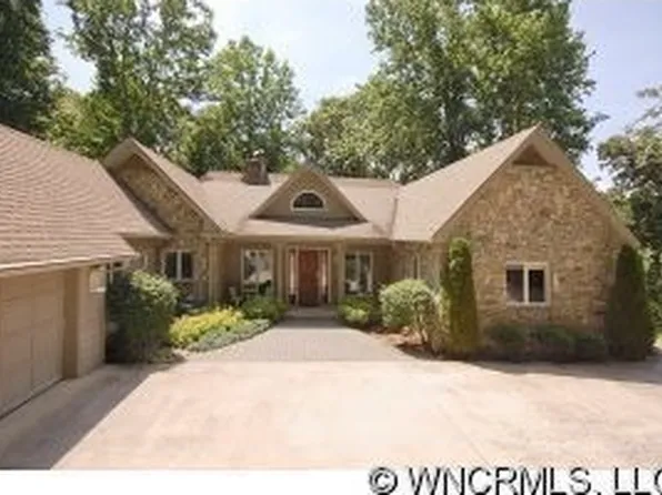 384 Rocky Knob Rd, Waynesville, NC 28786