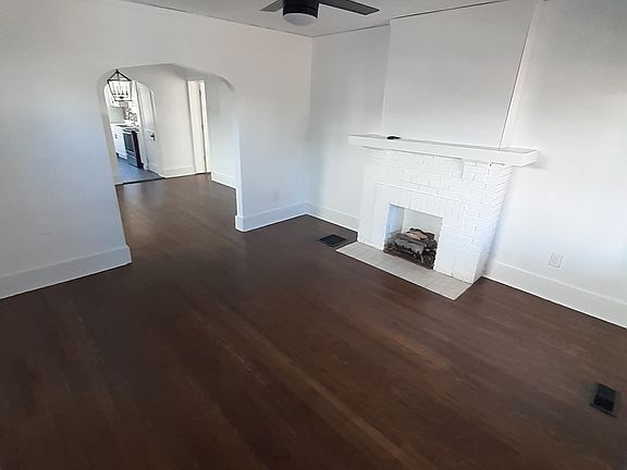 5th image of 1054 Pritz Ave #1054